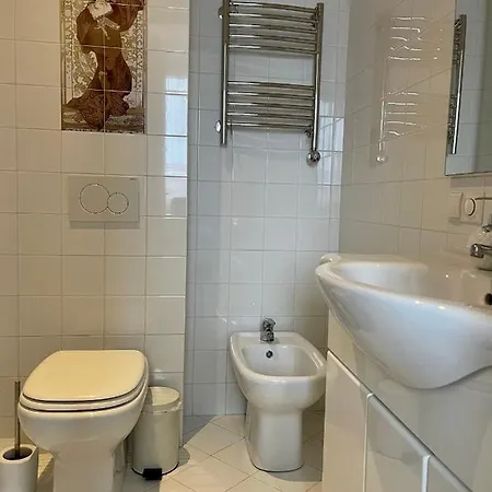 Loft 公寓 瓦雷泽