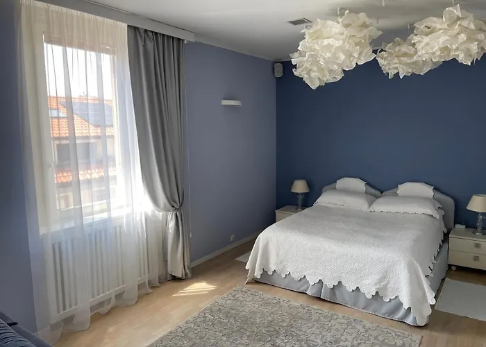 Loft דירה וארסה