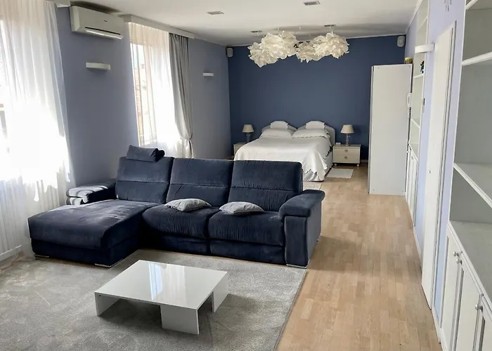 דירה Loft וארסה