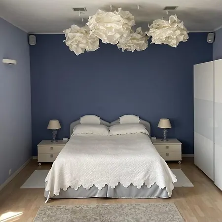 Loft Apartment